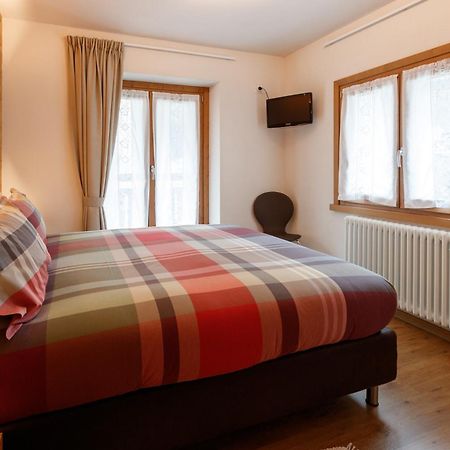 Apartament Casa Al Rin Isolaccia Zewnętrze zdjęcie