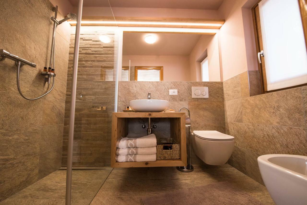 Apartament Casa Al Rin Isolaccia Zewnętrze zdjęcie